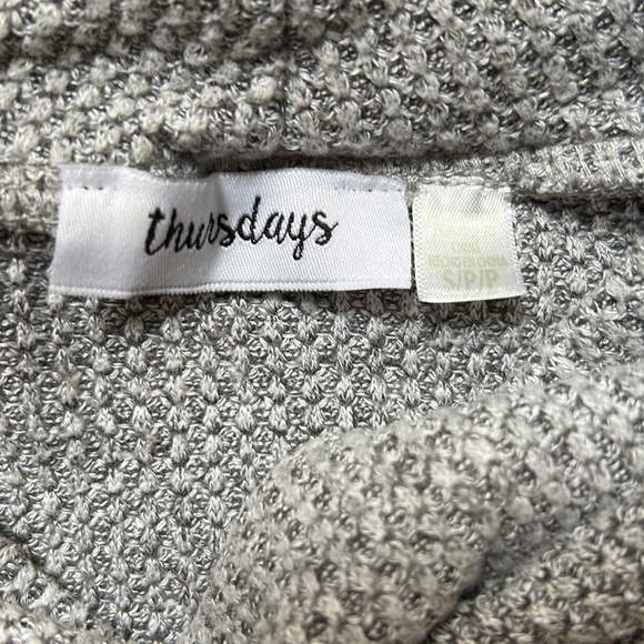 2 Piece Set! Grey waffle hoodie and pants set! - Picture 8 of 9